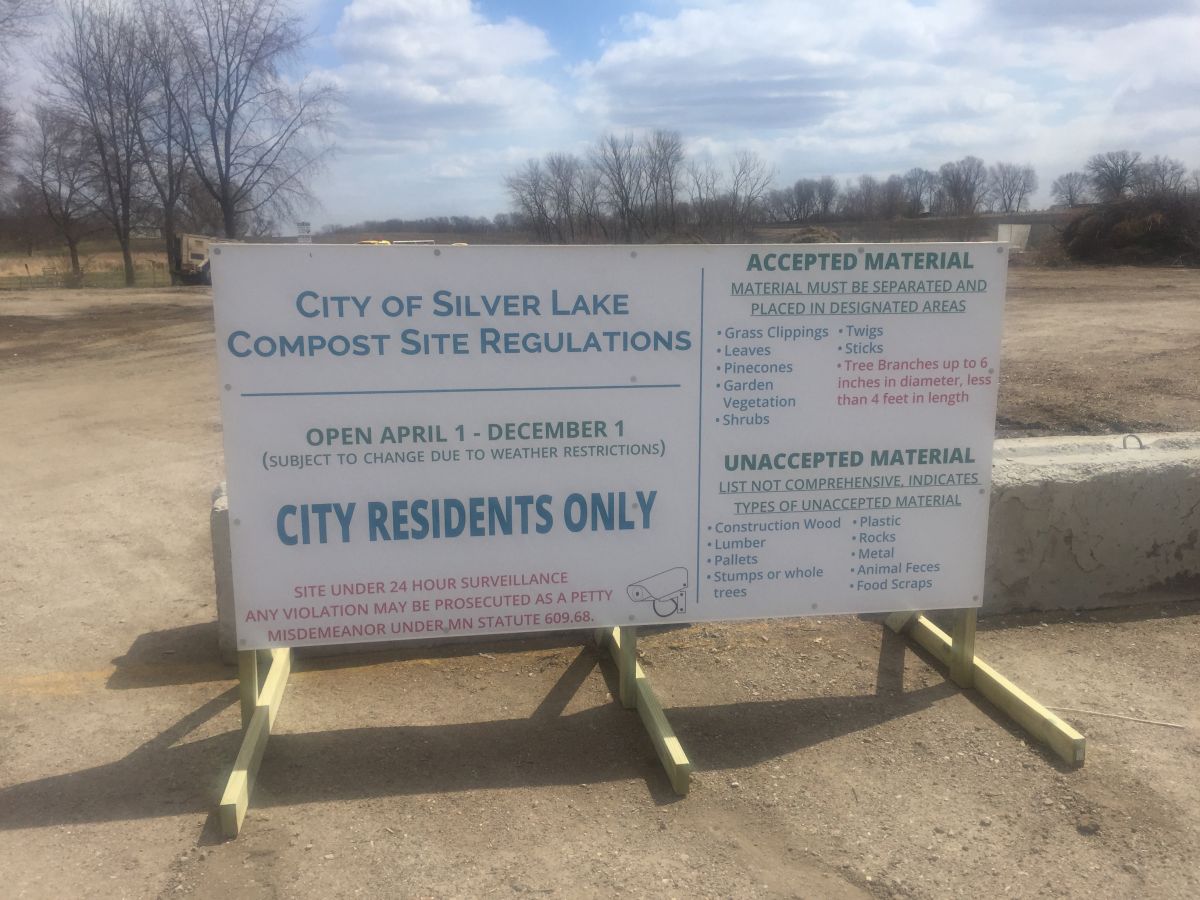 City of Silver Lake Compost Sign